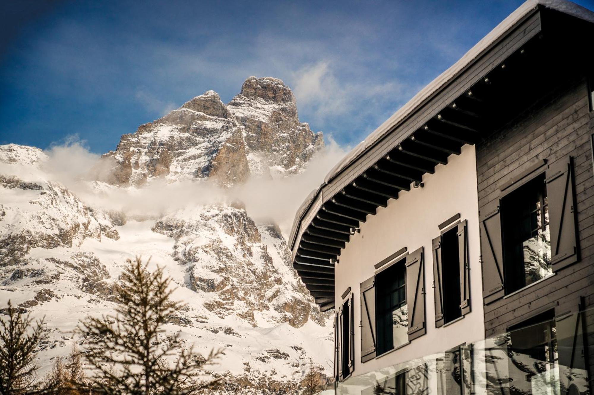 Hotel Al Piolet بيريوِل تْشيرفينيا المظهر الخارجي الصورة